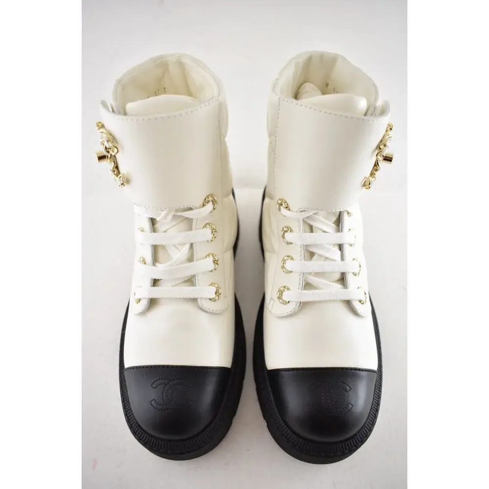 Chanel 24B White Quilt Gold CC Chain Combat Black Platform Ankle Short Boots 37c - Picture 15 of 16